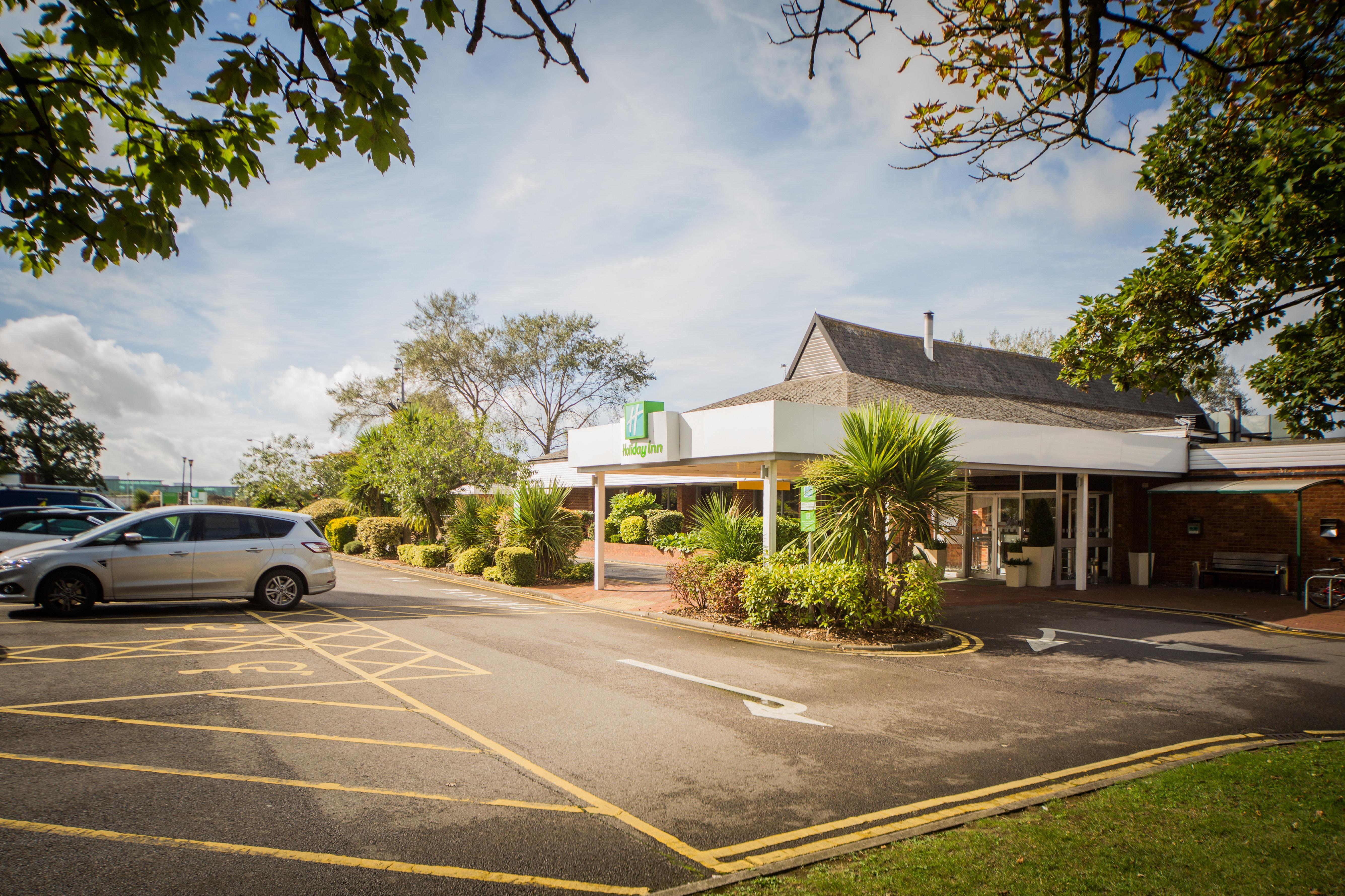 Holiday Inn Reading South M4 Jct 11 By Ihg Dış mekan fotoğraf