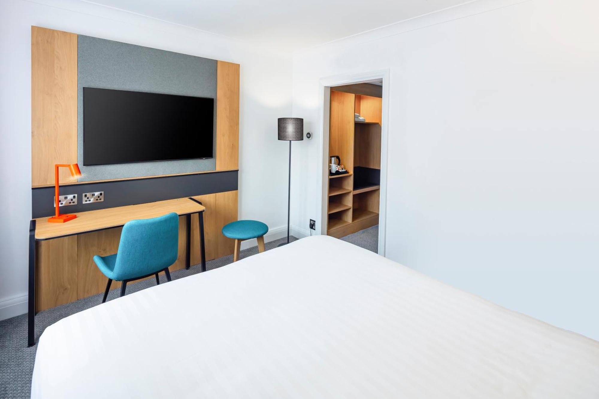 Holiday Inn Reading South M4 Jct 11 By Ihg Dış mekan fotoğraf