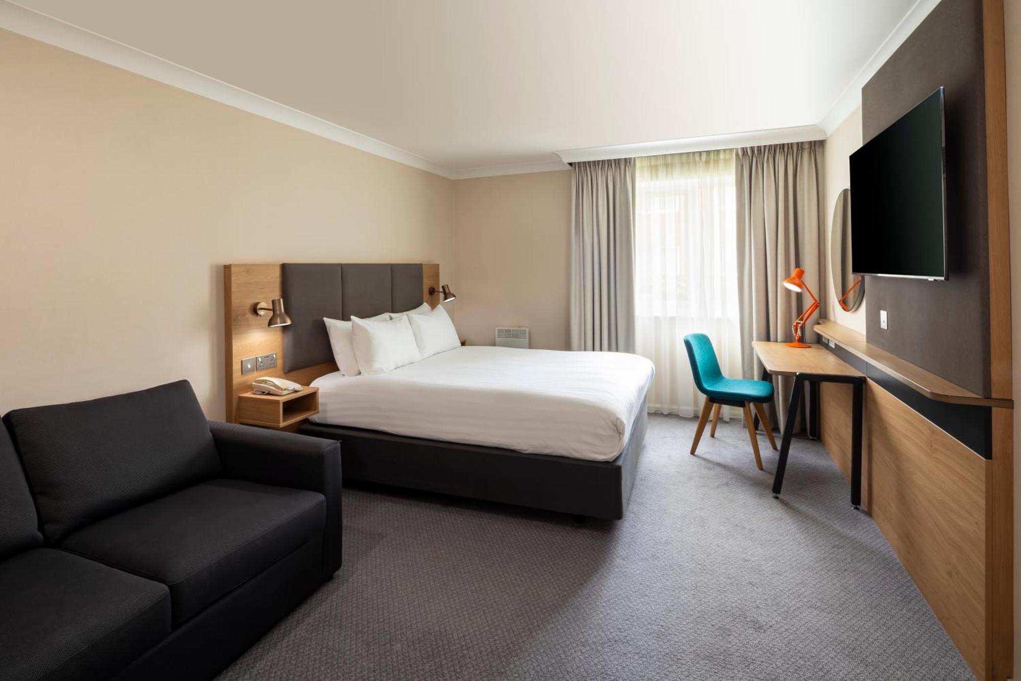 Holiday Inn Reading South M4 Jct 11 By Ihg Dış mekan fotoğraf