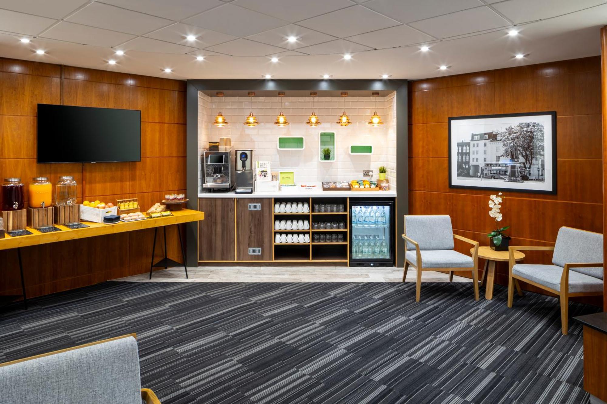 Holiday Inn Reading South M4 Jct 11 By Ihg Dış mekan fotoğraf