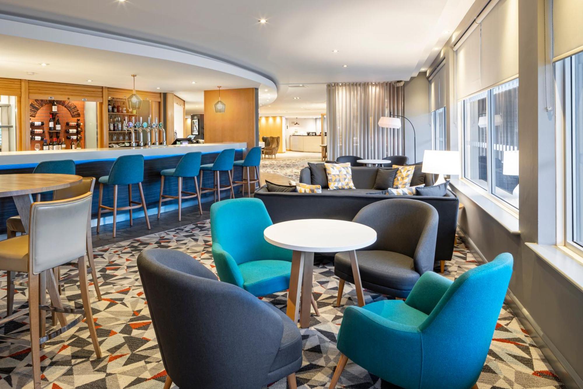 Holiday Inn Reading South M4 Jct 11 By Ihg Dış mekan fotoğraf