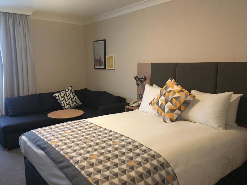 Holiday Inn Reading South M4 Jct 11 By Ihg Dış mekan fotoğraf